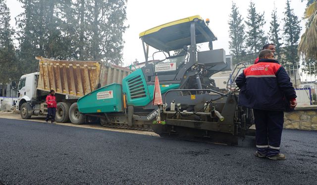 Büyükşehir, Dulkadiroğlu’nda Asfalt Yenileme Hamlesine Durmaksızın Devam Ediyor