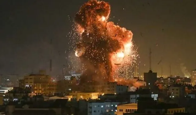 İran, ABD ve İsrail'i Vurdu