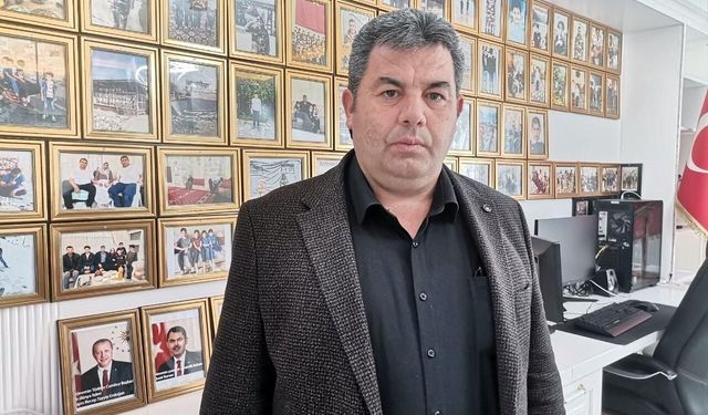 Depremde 3 Evladını Kaybeden Baba "Şehitler Köşesi" Kurdu
