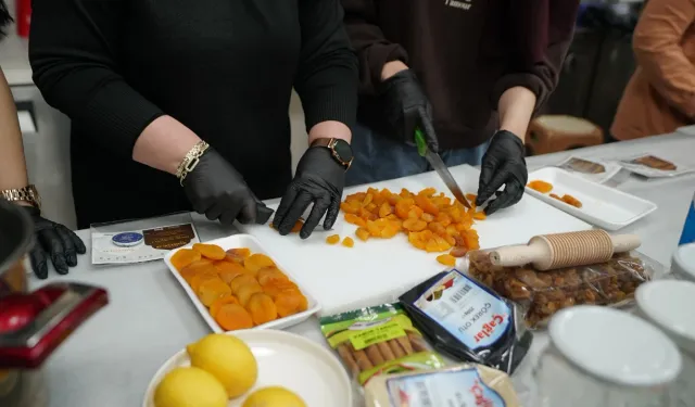 Geleneksel Kültürün Lezzetli Hikâyesi Pusula Maraş’ın Atölyesinde Yazıldı