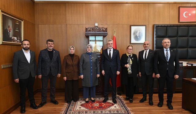 Başkan Görgel, AK Parti Kadın Kolları Başkanı Ercan’ı Makamında Ağırladı