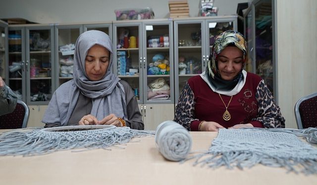 Sanattan Meslek Edinmeye; KAMEK Kursları Hayatlara Dokunuyor