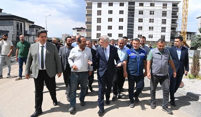Başkan Görgel, “Elbistan’a 500 Milyon TL’lik Yol Yatırımı Kazandırıyoruz”