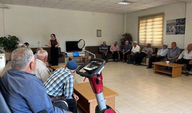 Büyükşehir’den Yaşlılara Dijital Güvenlik Eğitimi