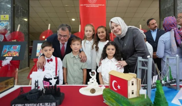 MEB Şûra Salonu'nda 15 Temmuz Sergisi