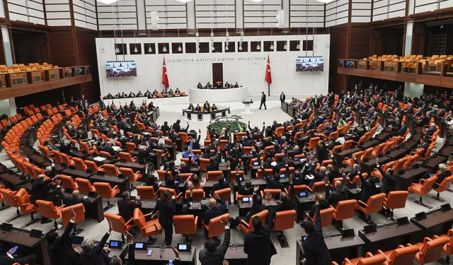 TBMM'de 12. Yargı Paketi Kabul Edildi... Birçok Alanda Kapsamlı Değişiklik