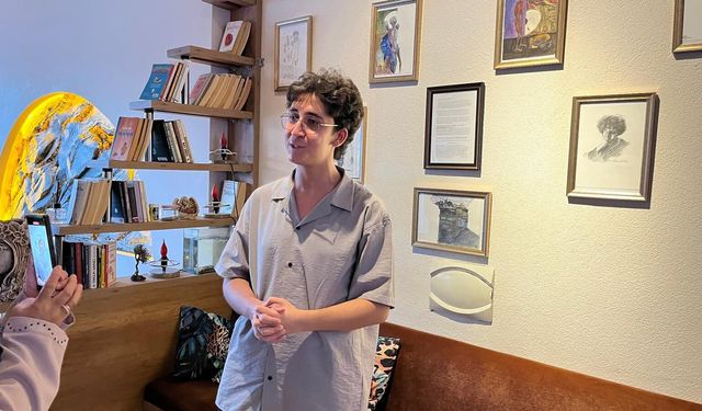 Kahramanmaraş'ta 17 Yaşındaki Sanatçı Muhammed Ali Temiz İlk Sergisini Açtı