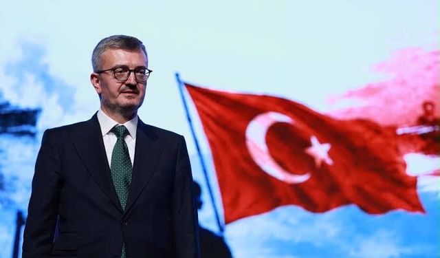 Akpınar’dan Burhanettin Duran’a Övgü: “Türkiye İçin Büyük Bir Şans”
