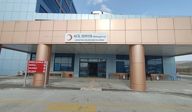 Kahramanmaraş'ın Pazarcık İlçesinde Reklam Panosu Çarpan İşçi Hayatını Kaybetti