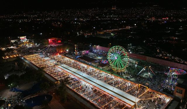 Ağustos Fuarı’nda Pazartesi Günü Önce Yarışma, Sonra Yeşilçam Keyfi