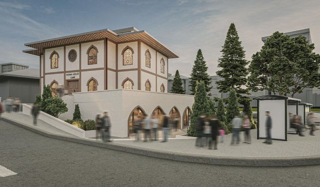 Depremde Hasar Alarak Yıkılan Fatma Gölcü Camii, Hızla Yükseliyor