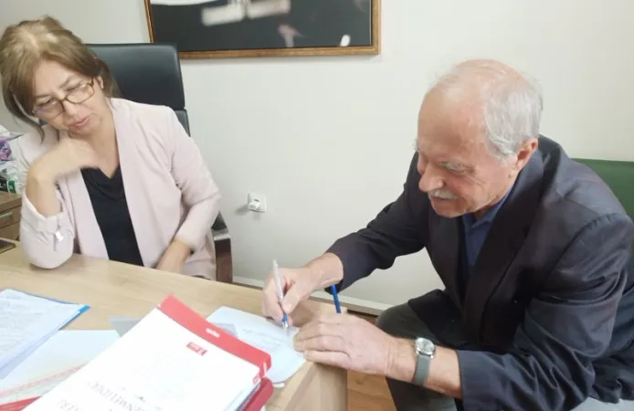'Dünya Malı Dünyada Kalmıyor' dedi ve Evini TSK'ya Bağışladı!
