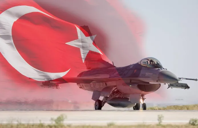 Balıkesir'den Kalkan F-16 düştü! Pilot Şehit Oldu