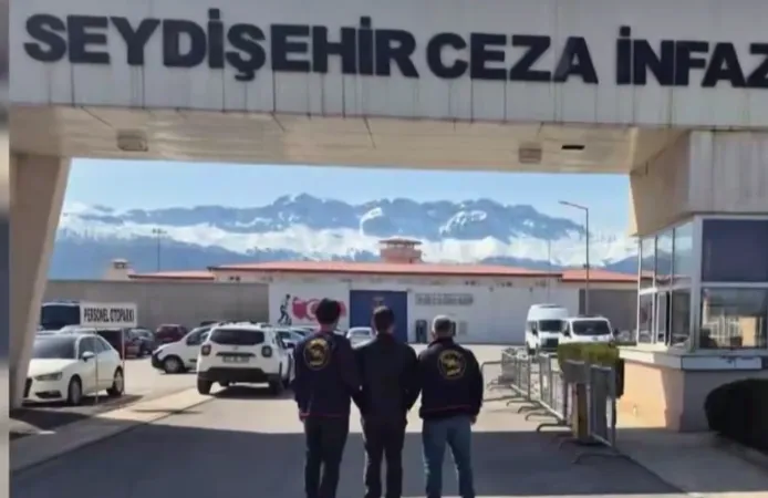 32 İlde FETÖ'den 64 Şüpheli Yakalandı