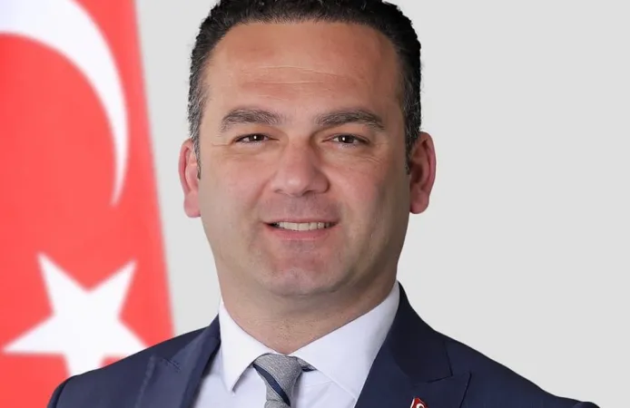 CHP, Görele Belediye Başkanı Hasbi Dede'yi Partiden İhraç Etti!