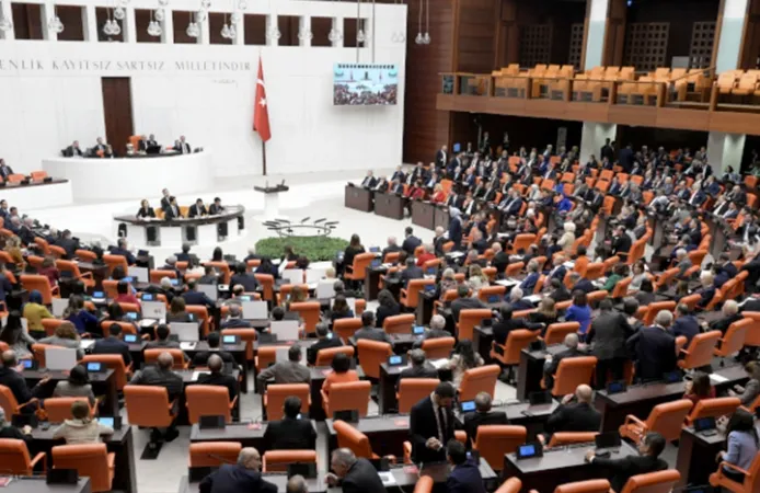 Ekonomiye İlişkin Düzenlemeleri İçeren Kanun Teklifi TBMM'de Görüşülüyor