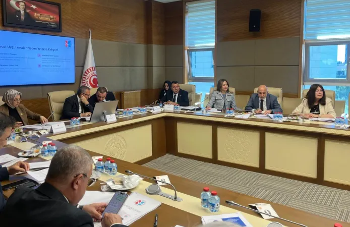 TBMM Komisyonu Çocukların Dijital Riskleri ve Eğitim Politikalarını Masaya Yatırdı