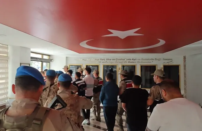 16 İlde Dev Operasyon! 22 Organize Suç Örgütüne 228 Gözaltı