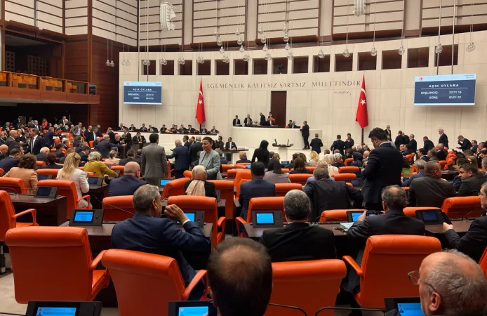 Tbmm'de Tarihi Teklif Yasalaştı!