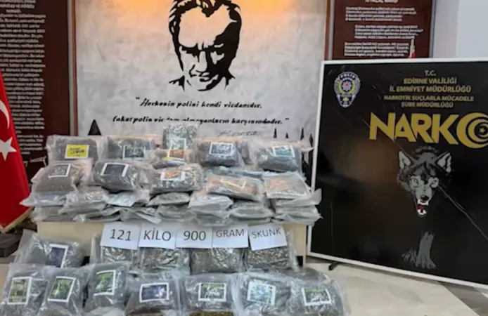 71 İlde Uyuşturucu Operasyonu! 2,3 Ton Uyuşturucu Ve 4 Milyon Hap Ele Geçirildi