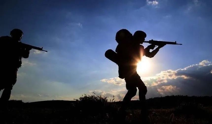 MSB: Sınırda 205 Kişi Yakalandı! 3 Terörist Teslim Oldu