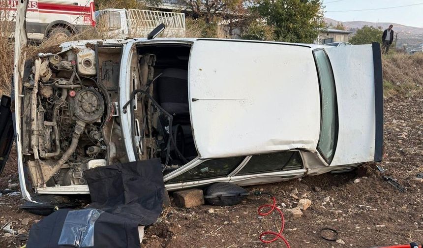 Kahramanmaraş’ta Devrilen Otomobil Sürücüsü Hayatını Kaybetti