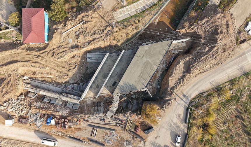 Büyükşehir’in Şekeroba Köprüsü Hızla Yükseliyor