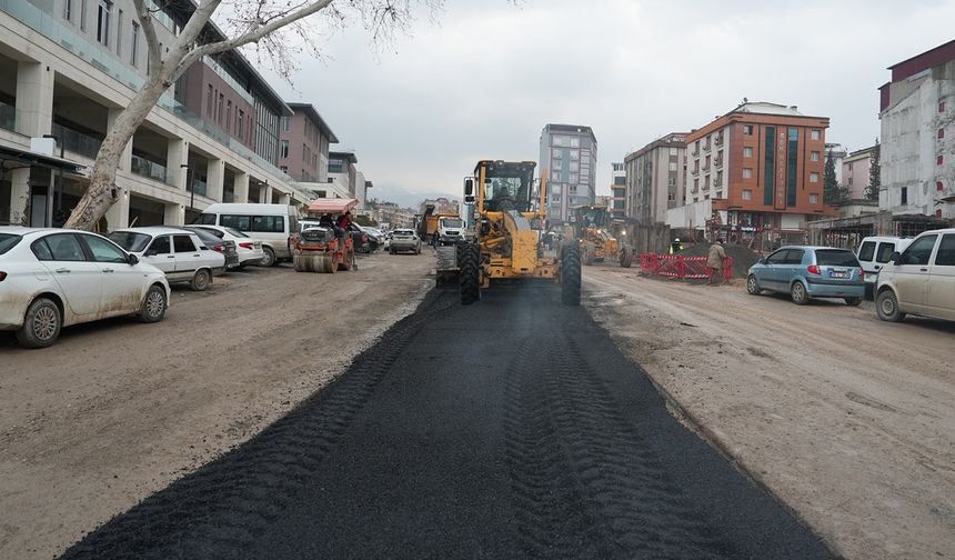 Hükümet Bulvarı’nda Altyapının Ardından Üstyapı Onarımına Geçildi