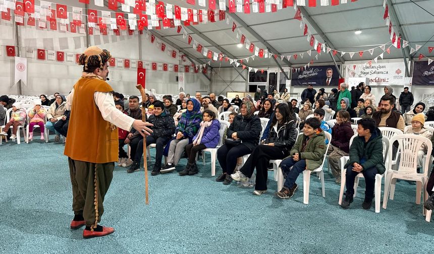 Ramazan Sokağı’nda Geleneksel Eğlence ve Maneviyat Bir Arada