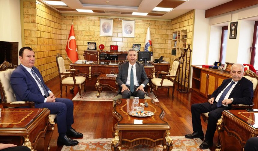 Başkan Narlı’dan Rektör Okumuş’a Hayırlı Olsun Ziyareti