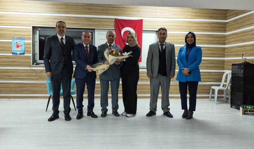 Duayen Gazeteci Fiskeci Öğrencilerle Buluştu