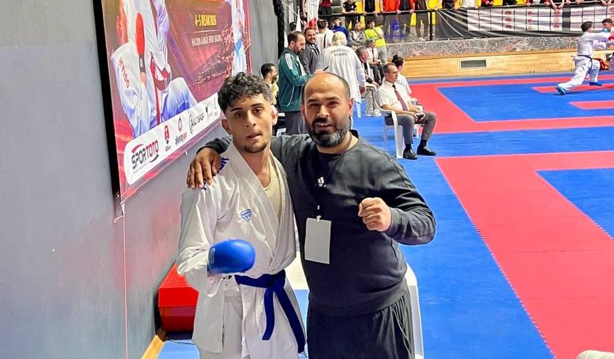 Kahramanmaraşlı Karateci Türkiye İkincisi Oldu