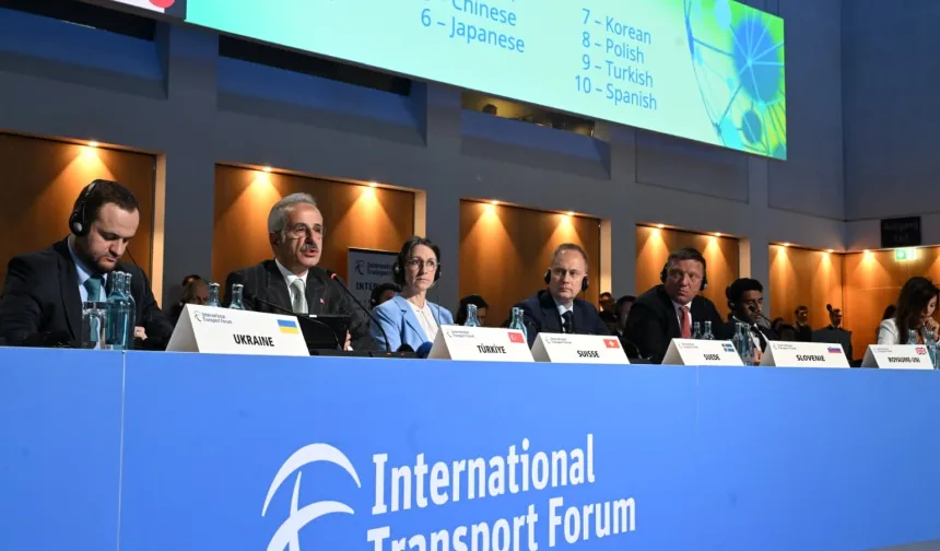 Bakan Uraloğlu, ITF'nin Yeni Dönem Başkanı Seçildi