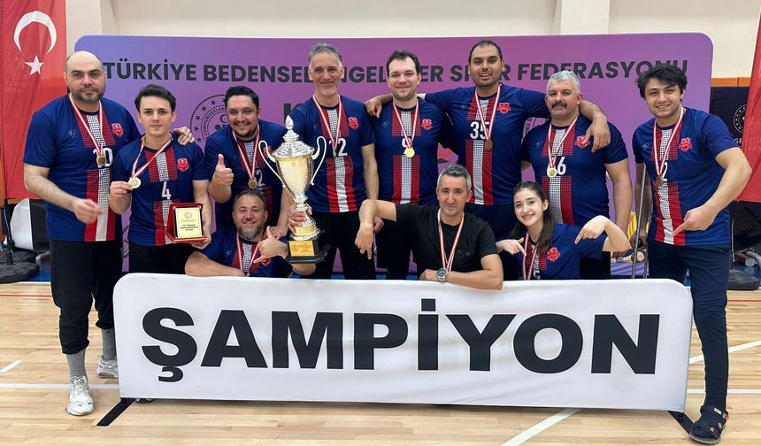 Büyükşehir’in Oturarak Voleybol Takımı Süper Lig’de Namağlup Şampiyon