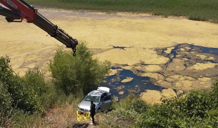 Kahramanmaraş’ta Otomobil Göl’e Uçtu!