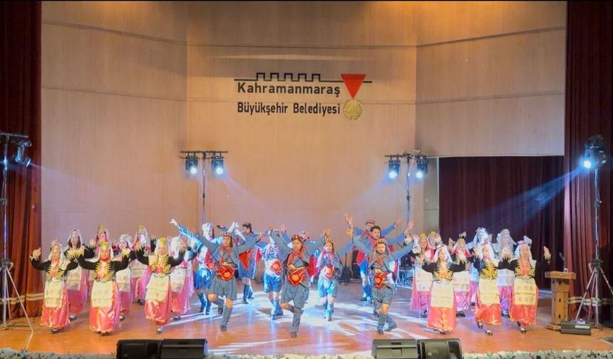 Öğretmenlerden Destansı Kültür Şöleni!