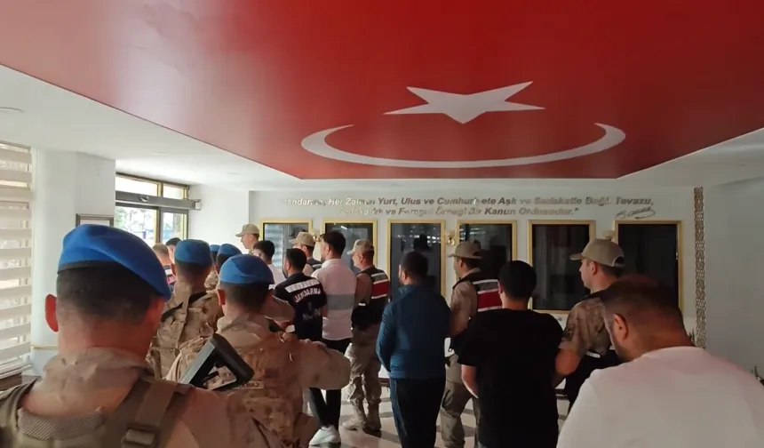 16 İlde Dev Operasyon! 22 Organize Suç Örgütüne 228 Gözaltı
