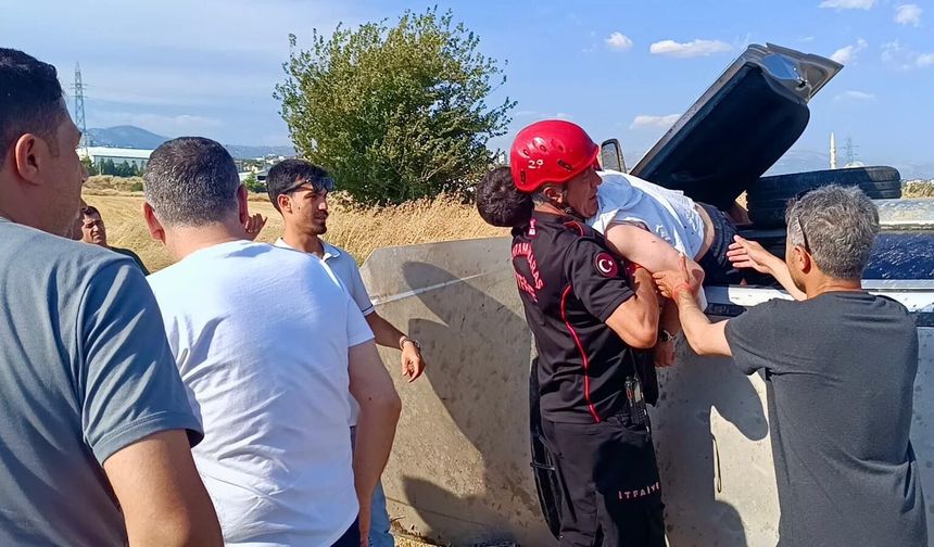 Kahramanmaraşta Takla Atan Otomobilde 2 Yaralı Var