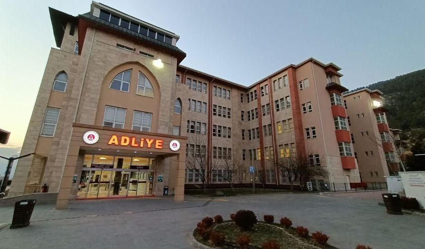 Kahramanmaraş'ta Bad-ı Saba Konutları Davasında Müteahhit Tahliye Edildi