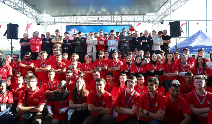 TEKNOFEST 2026'da Sürü İHA Yarışması'nda Ödül Heyecanı