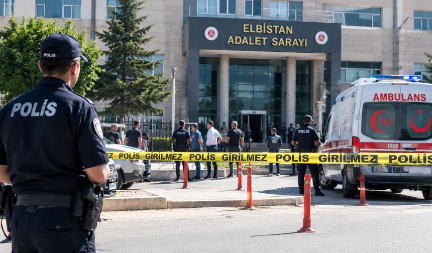 Kahramanmaraş’ta Adliye Önünde Silahlı Kavga