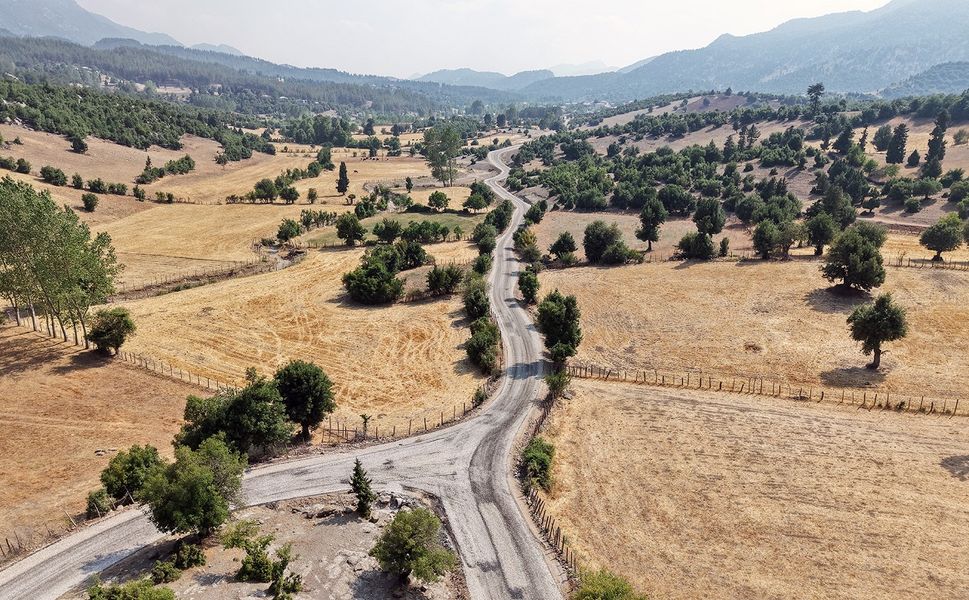 Rıfatiye'nin Yıllardır Beklediği Yol Sorunu Çözüldü