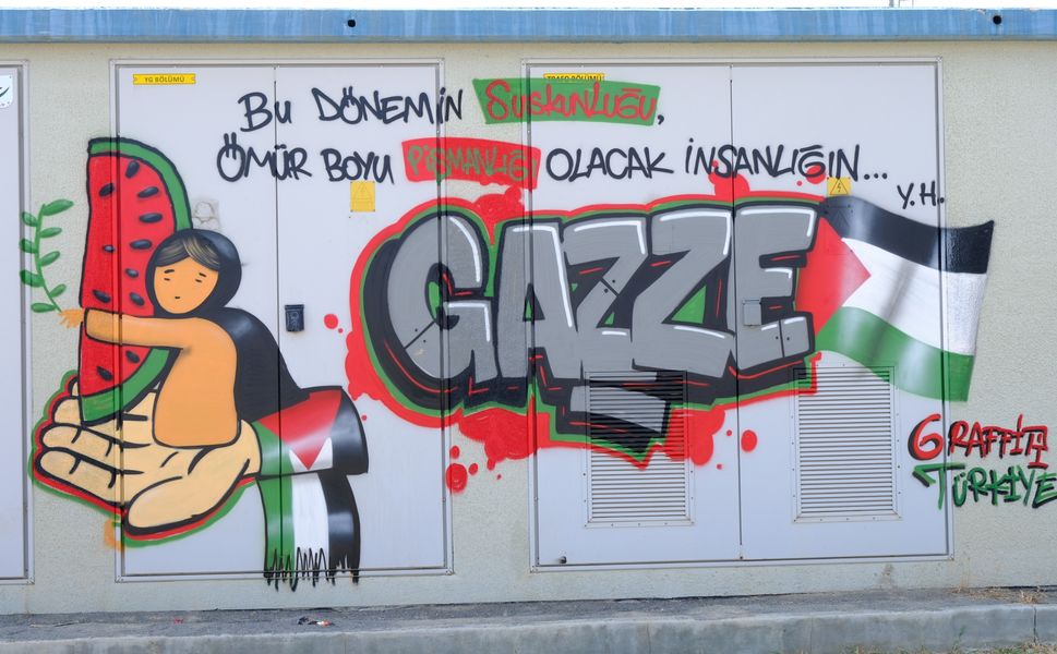Kahramanmaraş’ta Filistin İçin Fırçasını Konuşturdu: Trafoda Duygusal Grafiti