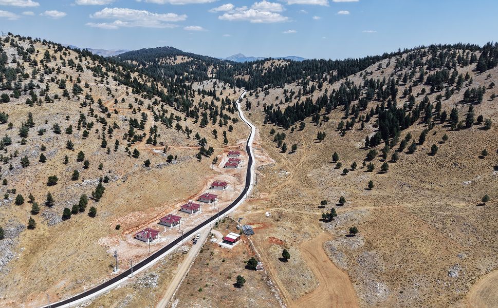 Göksun Kırsalında Yol Yenileme Tamamlandı
