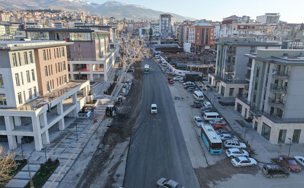 Hükümet Bulvarı’nda Altyapının Ardından Asfalt da Tamam