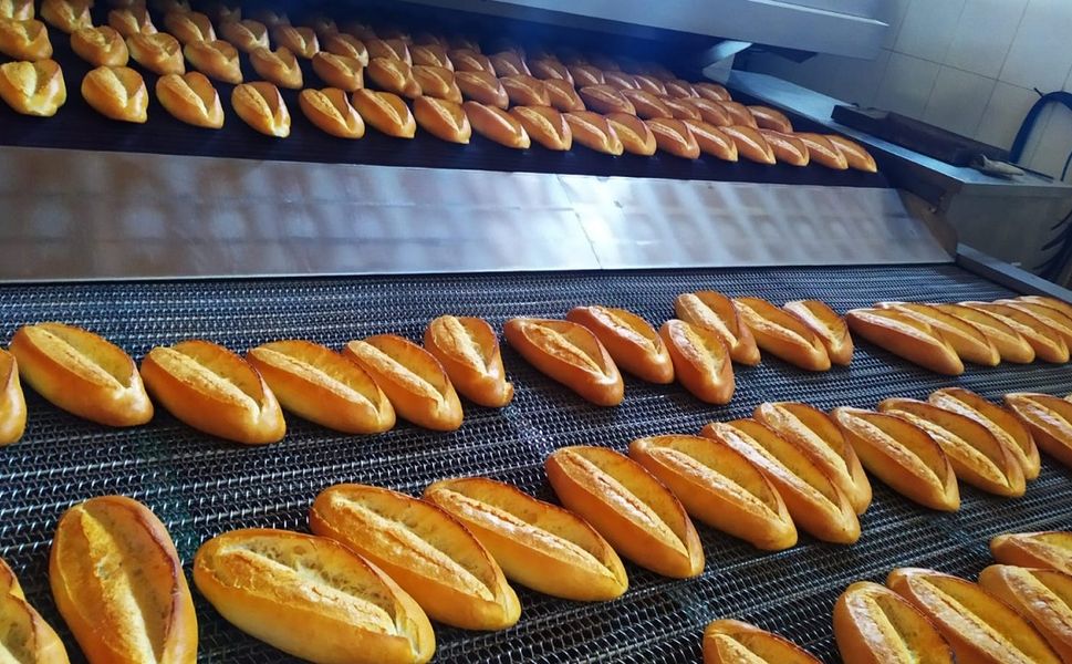 Büyükşehir, Günlük 50 Bin Halk Ekmeği İftar Sofralarıyla Buluşturuyor