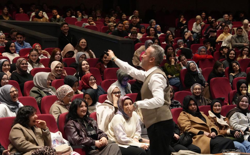 Onikişubat Belediyesi’nin YKS ve KPSS Kazandıran Taktikler Kampı