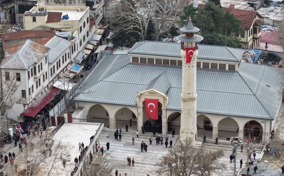 Asırlık Miras Yeniden Ayağa Kalktı: Ulu Camii ve Boğazkesen Camii İbadete Açıldı