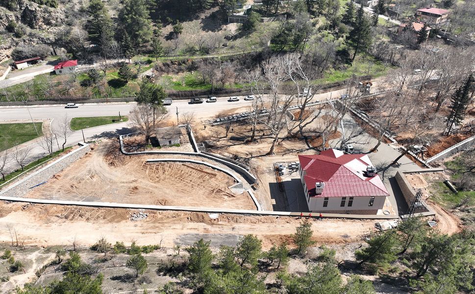 Çınaraltı Sosyal Tesisleri’nde Çevre Düzenine Geçildi