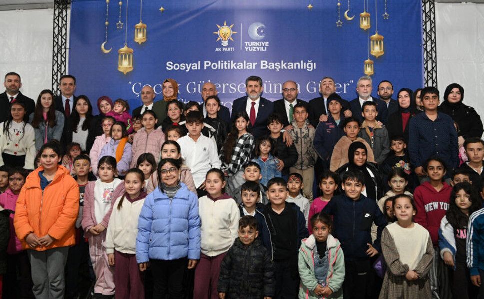 Başkan Görgel, Çocukların Bayram Sevincine Ortak Oldu